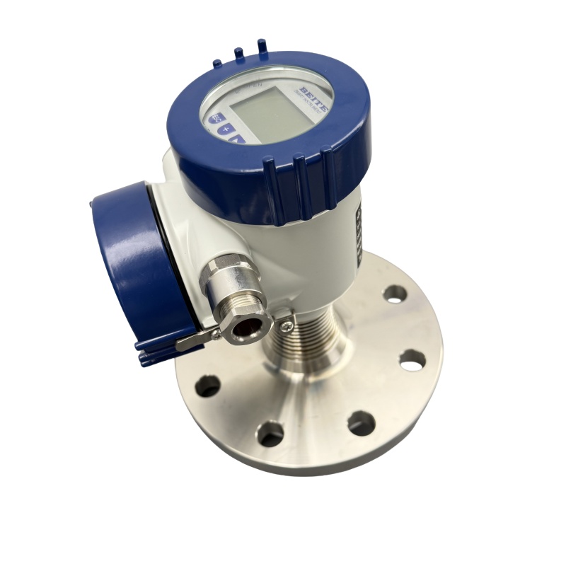 Understanding Dead Zones in Tank Level Measurement